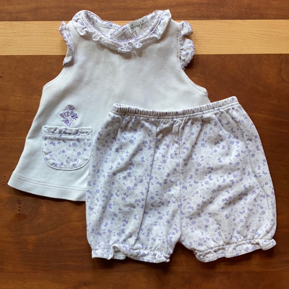 Kissy Kissy too and bottom